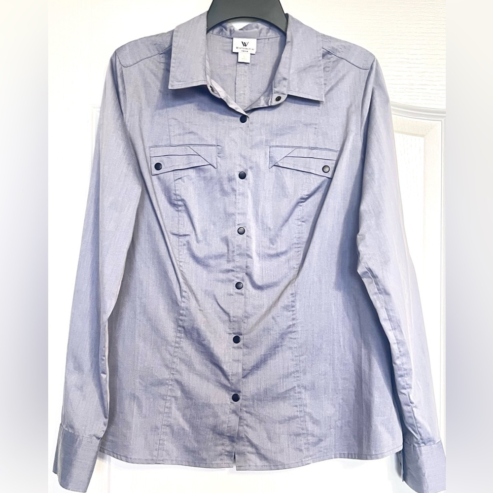 Worthington Women’s Long Sleeve Snap Button Grey Shirt